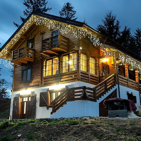 Tulean Cabin Sacel  Exterior photo